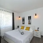 Apartment Suva Punta, No 1