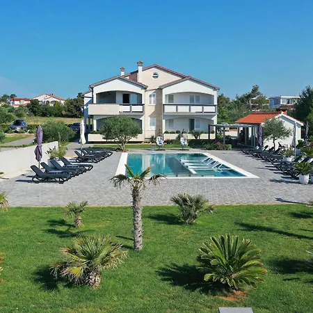 Suva Punta, No 1 Appartement *